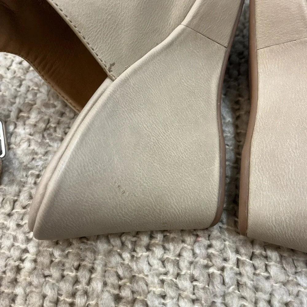 BORN b.o.c Women's Sophie Platform Wedge‎ Mule Size 10 M Beige Tan